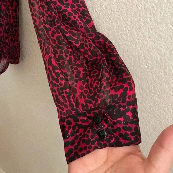 🆕Q2 Wine Red Dalmatian Print Shirt L🆕 - Picture 6 of 14